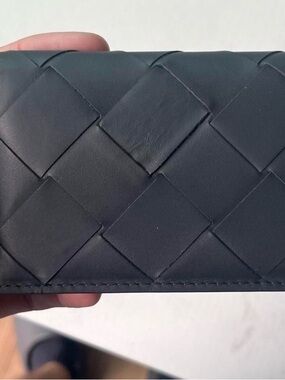 Bottega Veneta Intrecciato Leather Wallet in Black